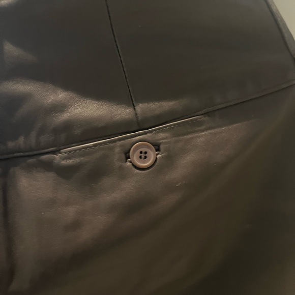 Lord & Taylor Dark Brown Short Leather Skirt - Picture 5 of 7